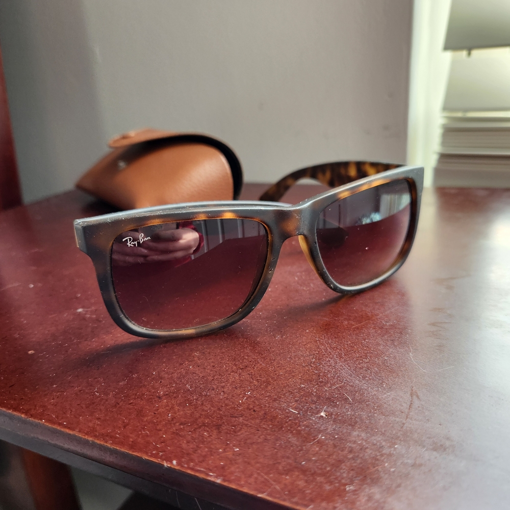 Ray-Ban Tortoiseshell Sunglasses with Brown Gradient Lenses
